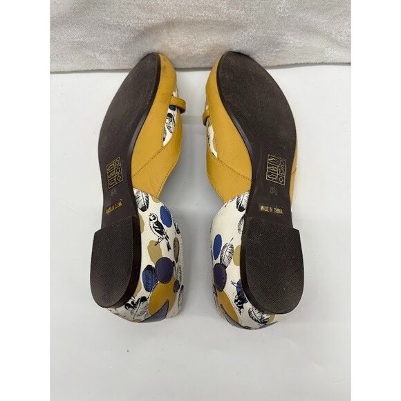 Laura Brandon Anthropologie Leather Flat Shoe Floral Yellow Pattern Size 8.5 - Picture 3 of 5